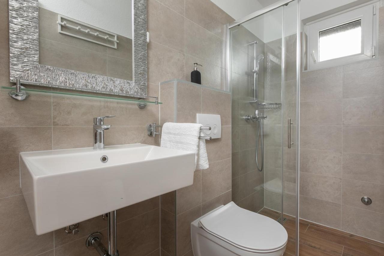 Apartament La Casa Di Nonno Milna  Zewnętrze zdjęcie