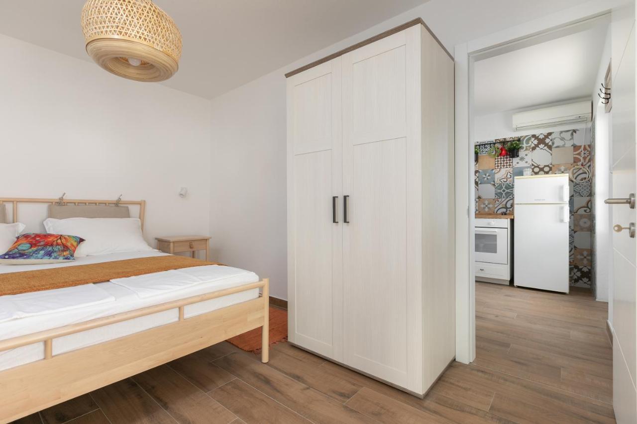 Apartament La Casa Di Nonno Milna  Zewnętrze zdjęcie